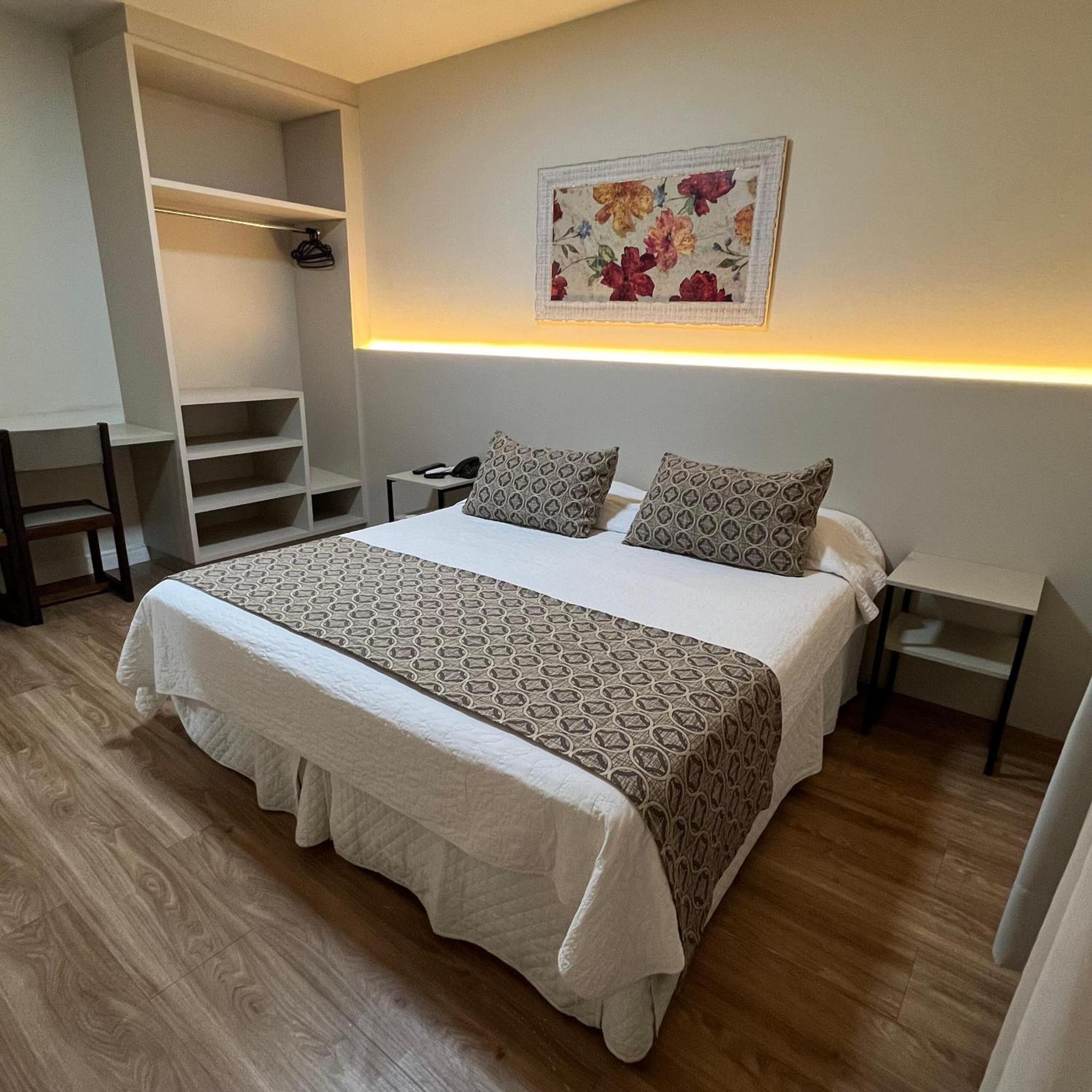 Hotel Geranium Балнеариу-Камбориу Экстерьер фото